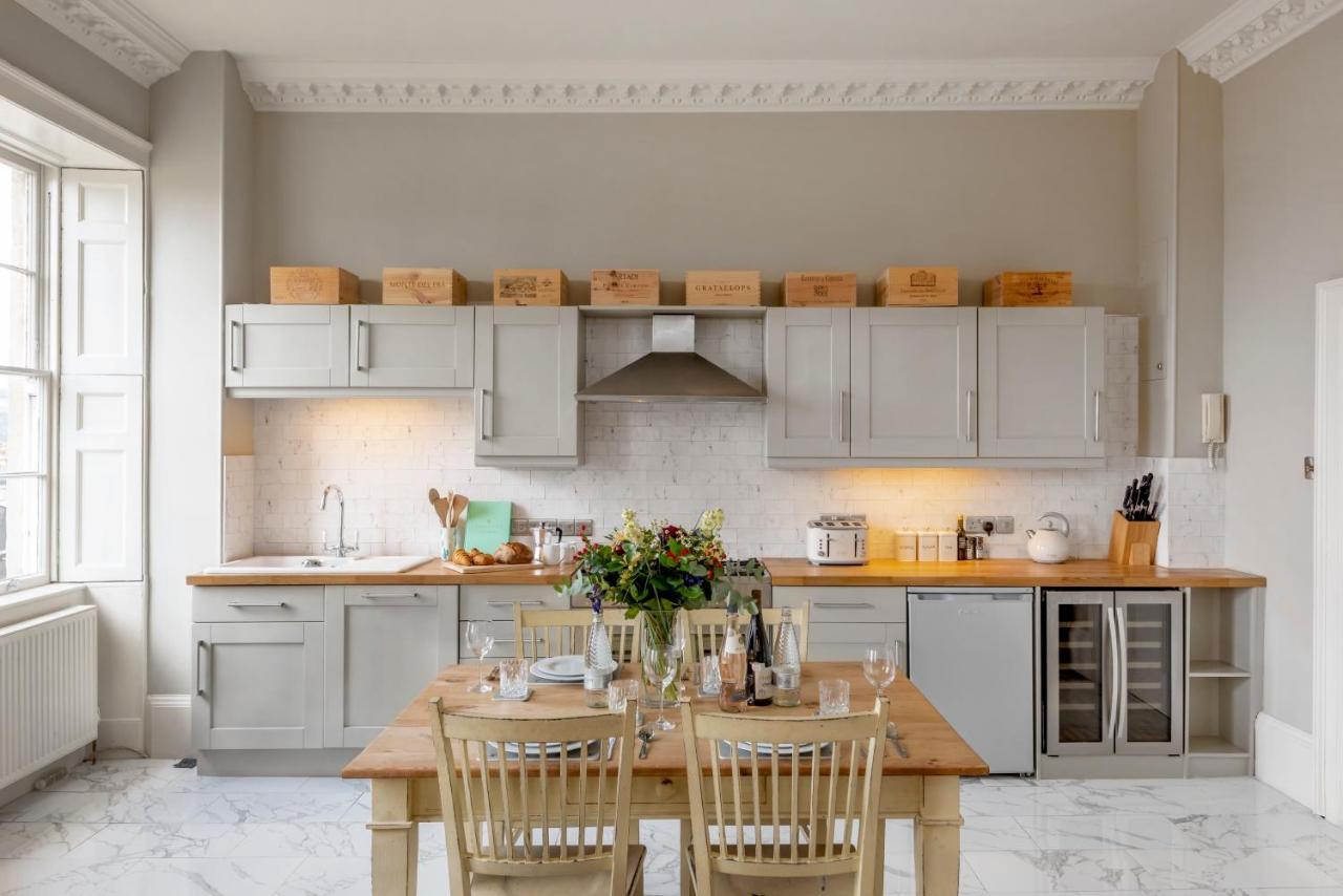 Luxury Georgian Duplex In Central Bath Exterior foto